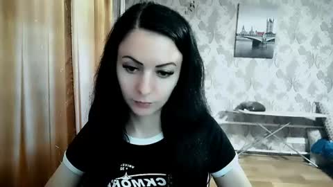shy_cat_candy online show from July 10, 1:06 pm