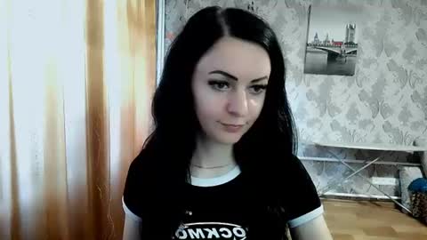 shy_cat_candy online show from July 22, 11:45 am