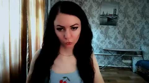 shy_cat_candy online show from August 4, 12:24 pm