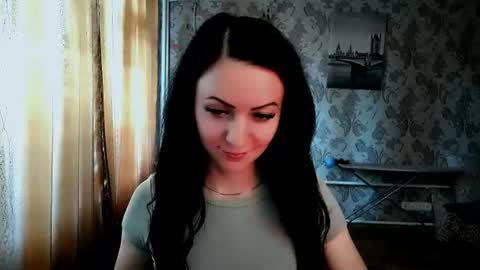 shy_cat_candy online show from August 18, 12:11 pm