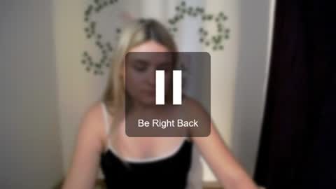 shy_sabrina_ online show from July 29, 4:03 pm