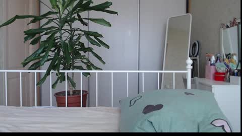 Eva online show from August 9, 7:42 am