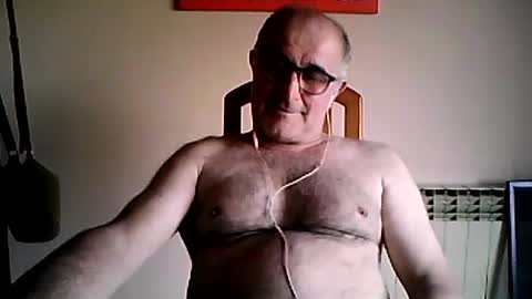 shymmy10 online show from July 1, 1:23 pm