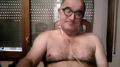 shymmy10 online show from July 9, 4:17 am