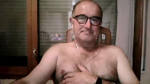 shymmy10 online show from July 10, 2:28 am