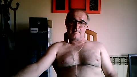 shymmy10 online show from July 18, 11:00 am