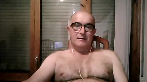 shymmy10 online show from August 9, 3:18 am