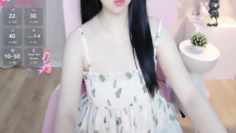 nana online show from August 12, 9:00 am