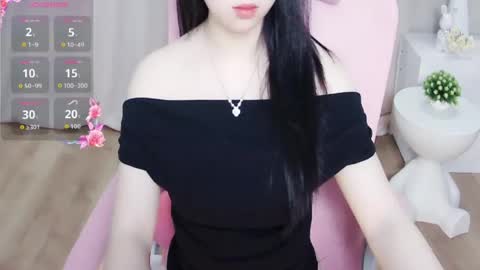 nana online show from August 14, 1:09 am