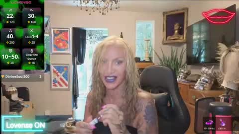 shytrans_uk online show from August 12, 12:07 pm