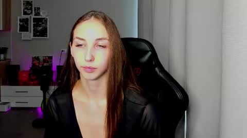 SIA online show from June 30, 4:24 am