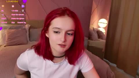 sidney_blair online show from August 20, 2:01 pm