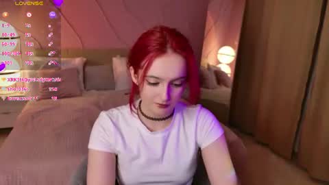 sidney_blair online show from August 20, 5:19 pm