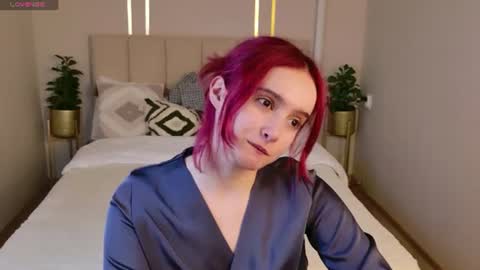 sidney_blair online show from September 1, 9:10 am
