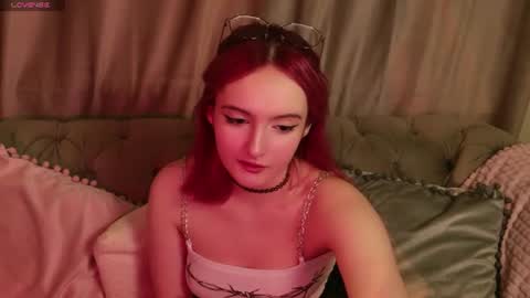 sidney_blair online show from September 4, 2:10 pm