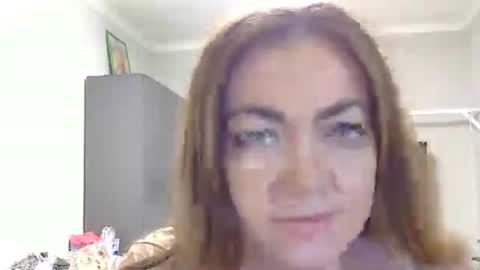 SidneyFarmer online show from August 8, 2:06 pm