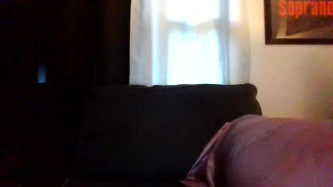 MiaaNarco online show from August 6, 8:41 pm