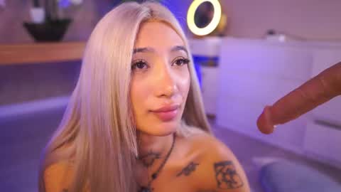 SienaJayden online show from August 8, 1:22 pm