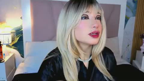 Sienna Desieree online show from August 9, 1:23 pm