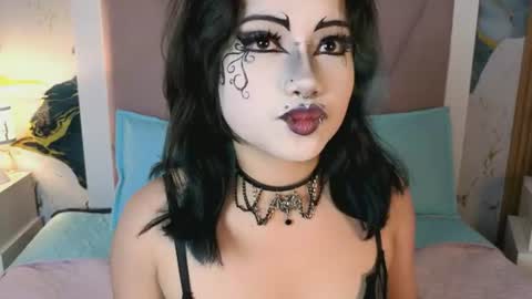 Sienna Desieree online show from August 14, 3:43 am