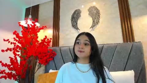 Sienna online show from August 6, 10:42 pm