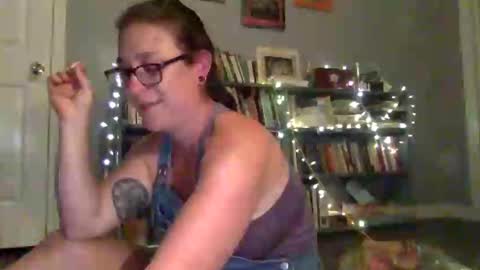 siennavia online show from April 14, 3:25 am