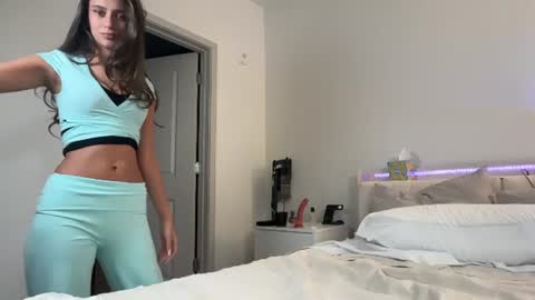 Sienna online show from July 29, 1:56 am