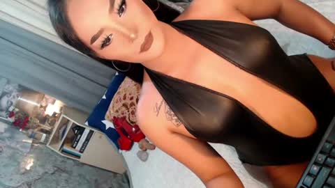 Sierrafina online show from August 1, 9:32 pm