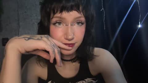 silfara online show from July 11, 6:47 pm