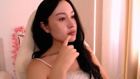 silk_ann online show from August 6, 9:08 am