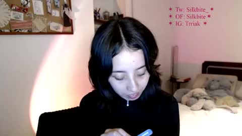 silkbite online show from June 5, 12:26 am