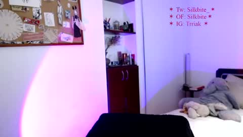 silkbite online show from June 9, 5:58 am