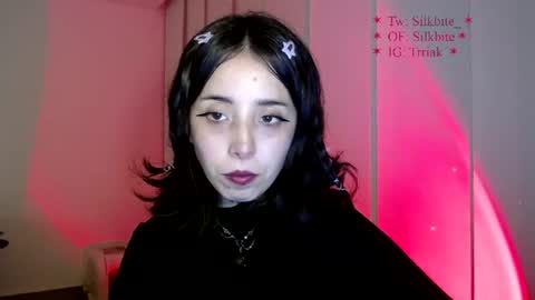silkbite online show from August 7, 2:33 am