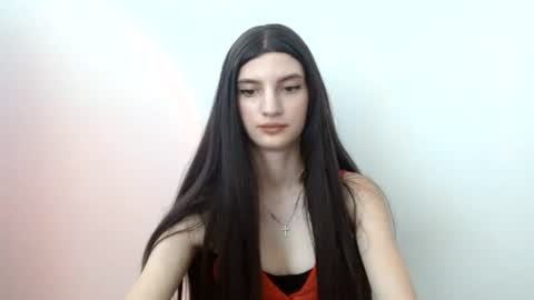 Camilla online show from August 5, 12:58 pm