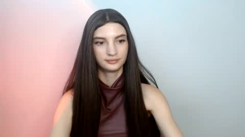 Camilla online show from August 8, 4:07 pm
