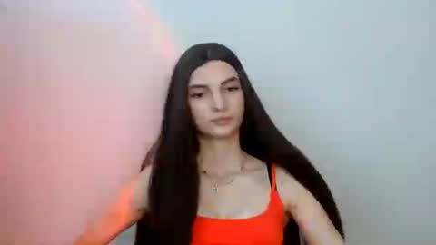 Camilla online show from August 11, 3:36 pm