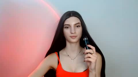 Camilla online show from August 11, 4:42 pm