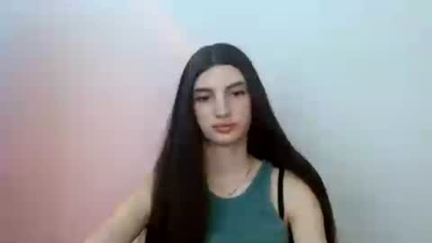Camilla online show from August 13, 1:36 pm