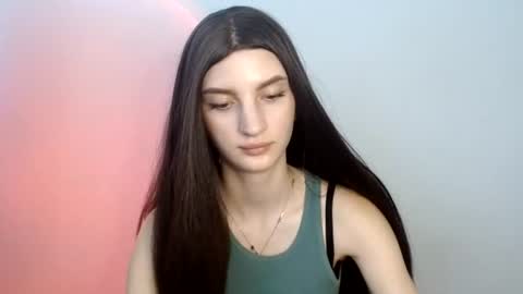 Camilla online show from August 13, 3:48 pm