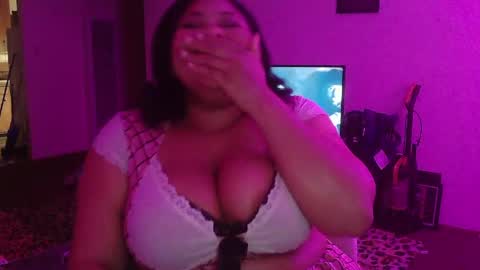 silly serena online show from May 7, 5:19 am