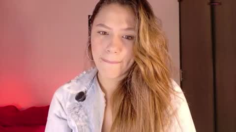silavna249 online show from August 27, 7:33 pm