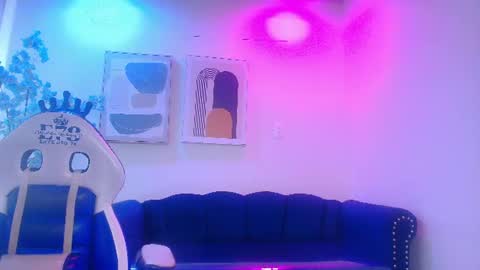 Silvana  online show from August 8, 1:49 am