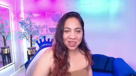 Silvana  online show from August 13, 8:45 pm