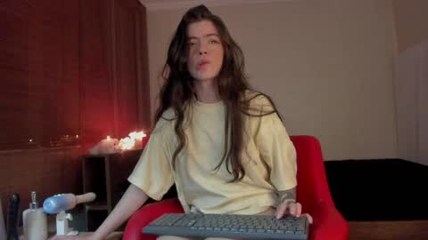 silverhase1 online show from May 5, 3:08 am