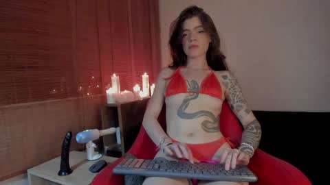 silverhase1 online show from May 20, 4:13 am