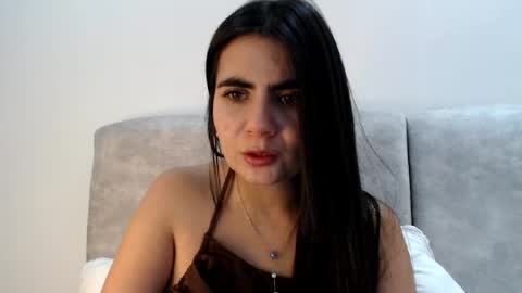 Silvie online show from August 12, 5:04 pm