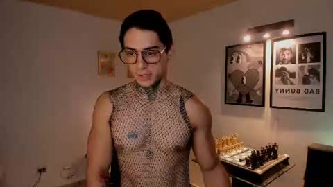 Simon Cortes online show from August 9, 1:12 pm