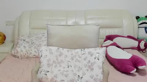 simonastephanie online show from August 13, 6:22 pm
