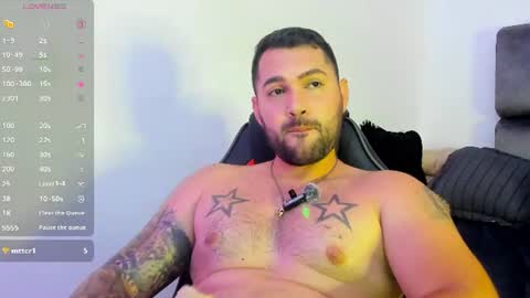 Simon Beck Instagram  Simmonbeck online show from July 8, 11:20 pm