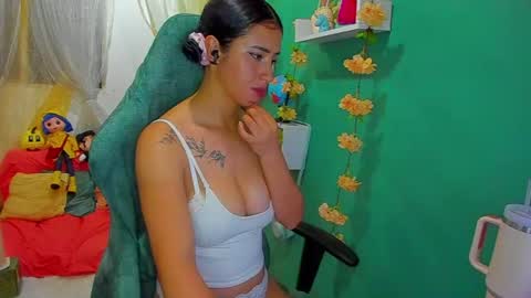 Simon Simpson          Modelo Independiente online show from August 10, 4:47 am
